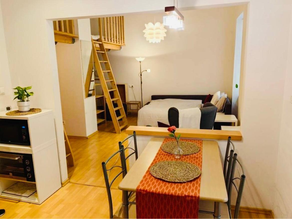 Downtown Bianca Apartment